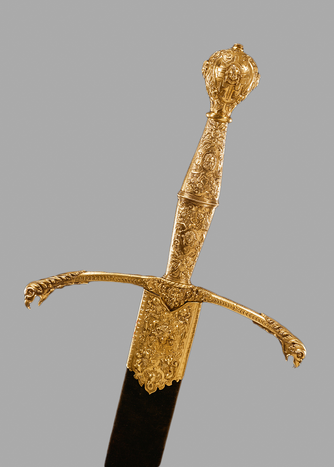 Zeremonienschwert (Langschwert) mit Scheide