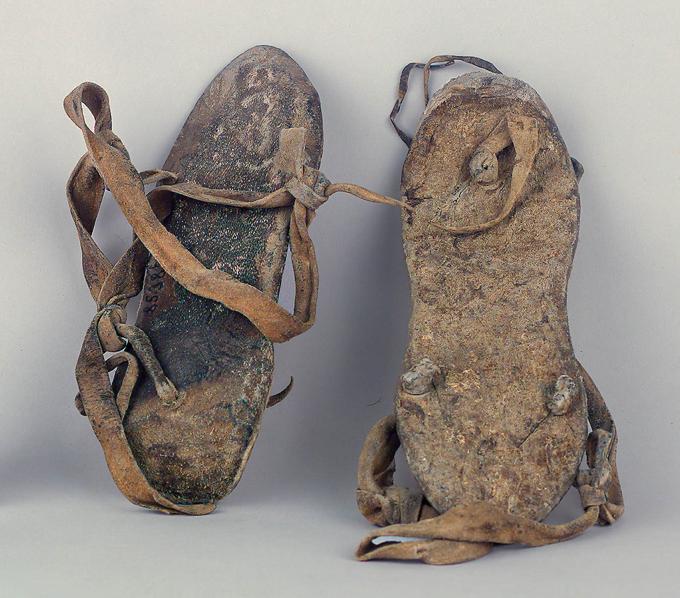 Paar Sandalen