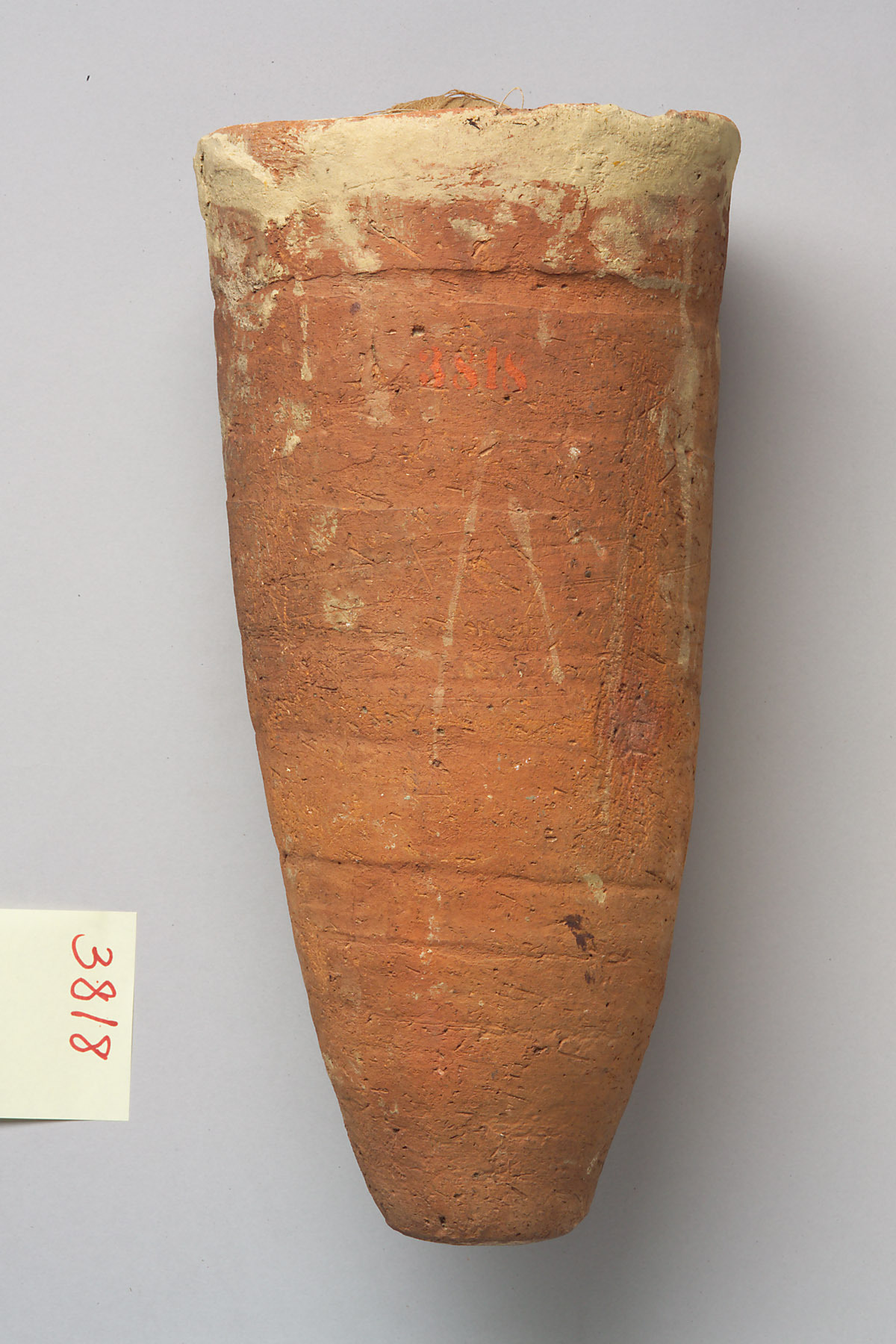 Kunsthistorisches Museum Ibismumie in kegelförmigem Tongefäß