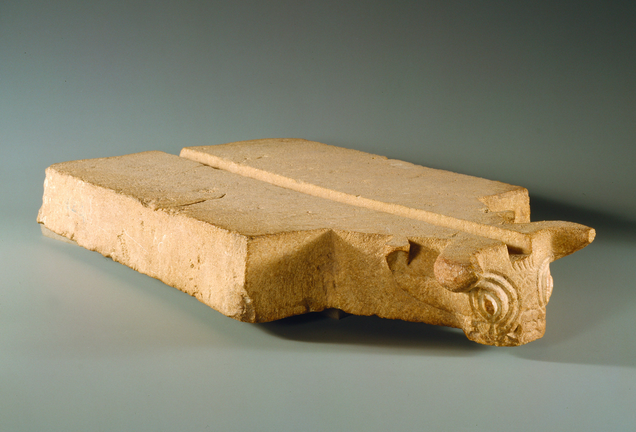 Kunsthistorisches Museum Regenrinne mit Stierkopf