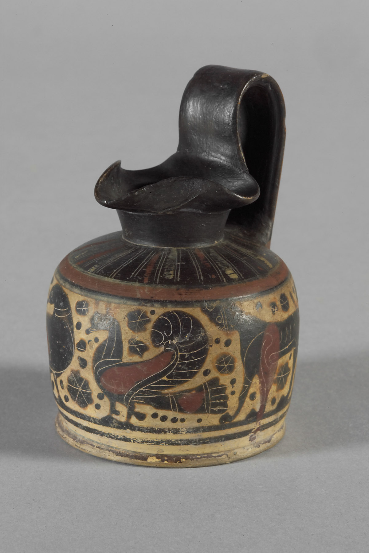 Kunsthistorisches Museum Kanne mit Kleeblattmündung Tierfries mit