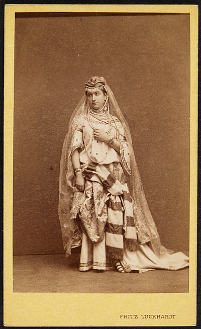 Theatermuseum Rollenporträt Friederike Bognar
