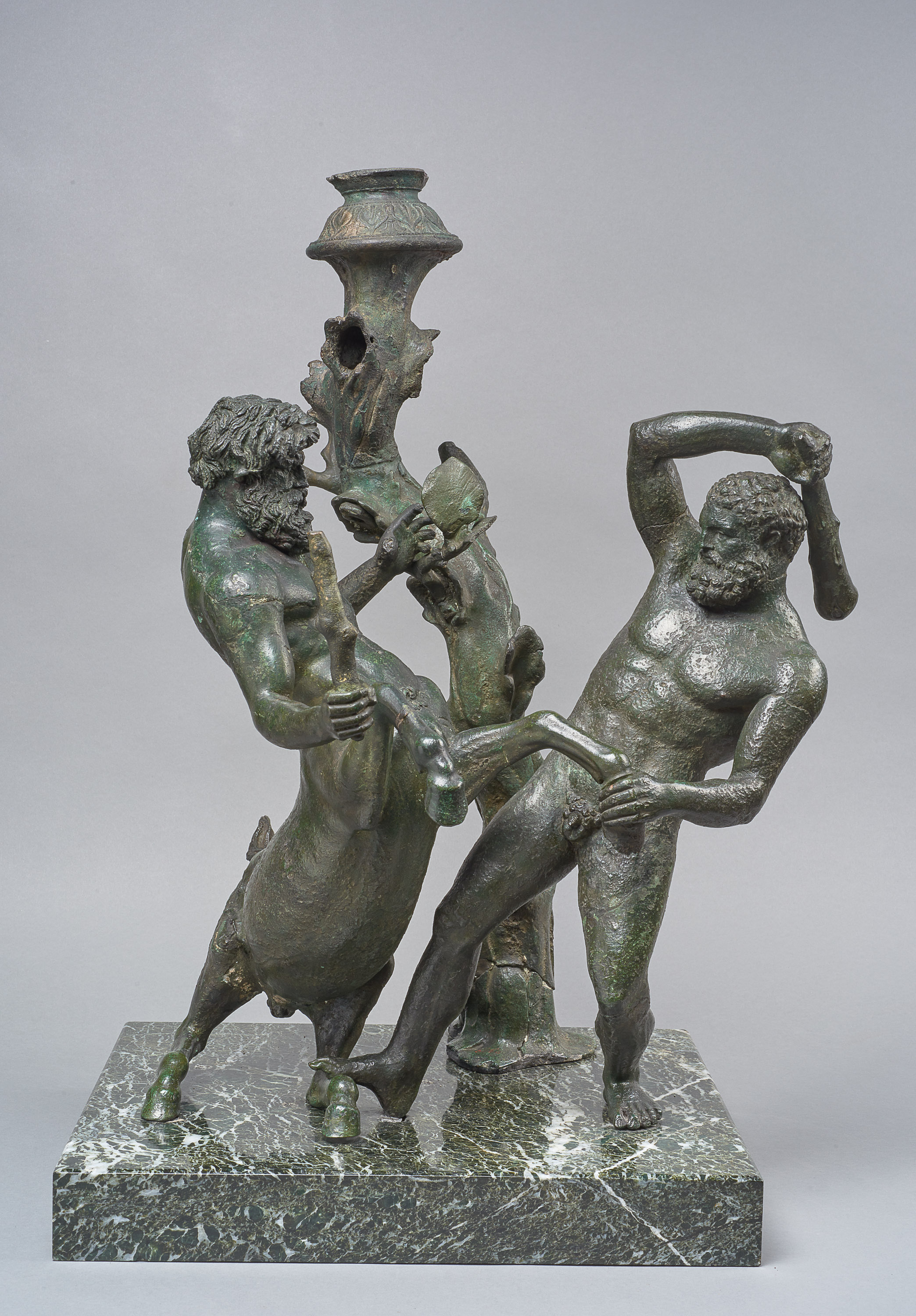 Herakles und Kentaur im Kampf