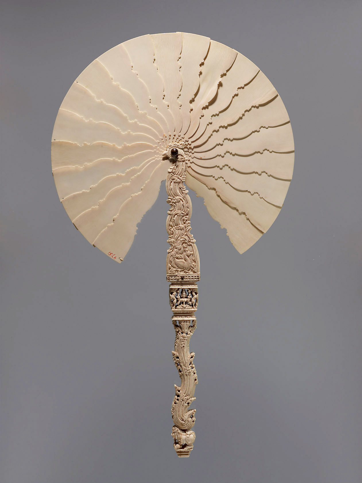 Fächer in Gestalt eines Pfaus, 1540-1560