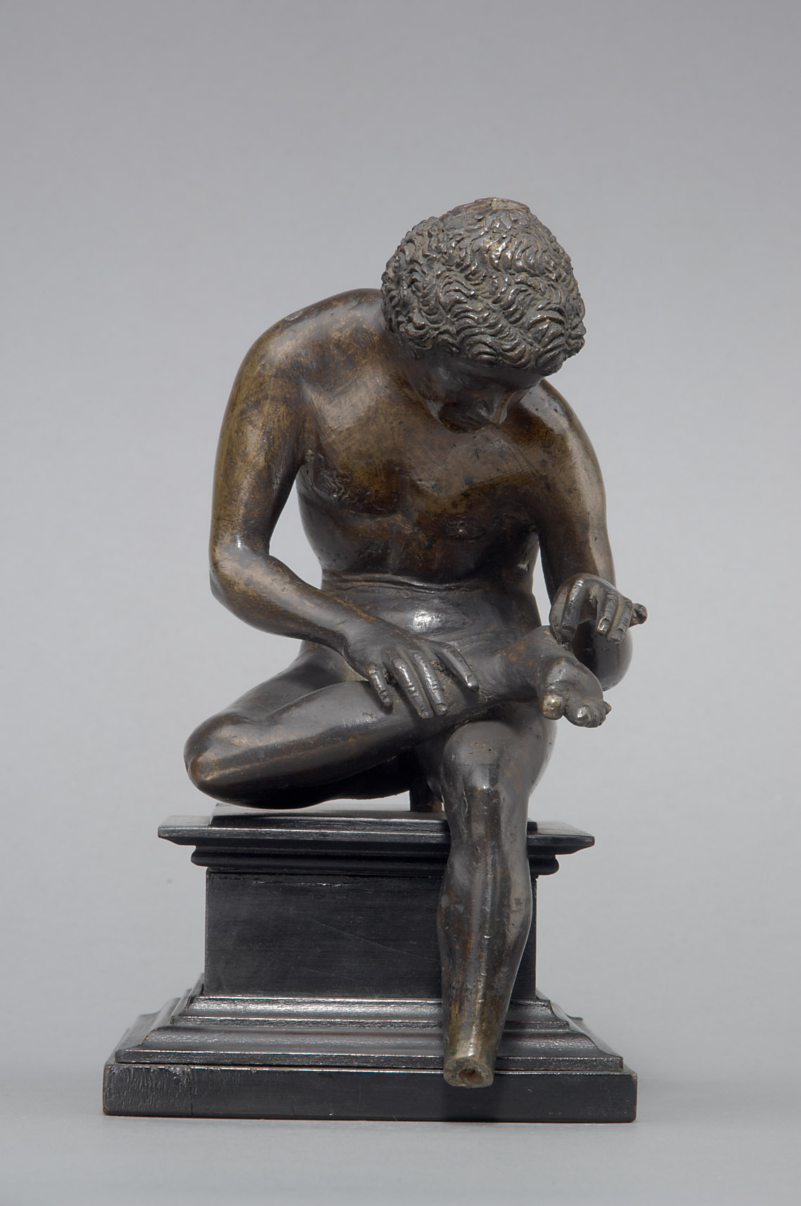Dornauszieher, sog. Spinario (nach der Antike), Severo da Ravenna, 1525-1535