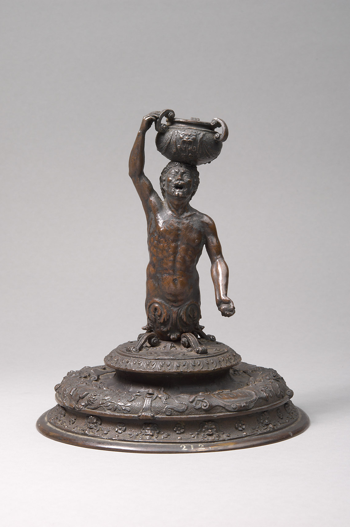 Kerzenleuchter in Gestalt eines Tritons, Leone Leoni, 1500-1600