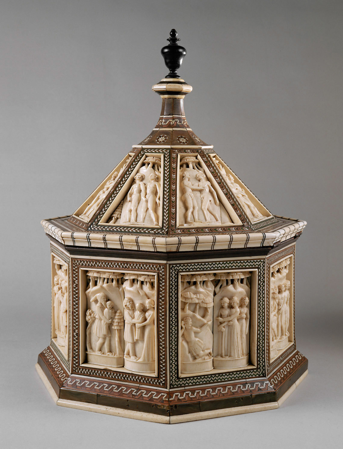 Kunsthistorisches Museum Achteckige Kassette